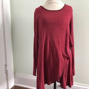 Jag burnt red long sleeve wrap tunic w/ stitching